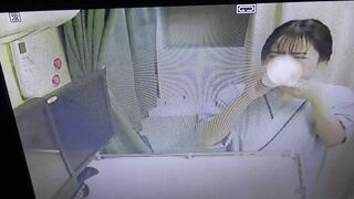 レントゲン車　検診　バリウム検査 ポロリハプニング　vol.21-ムッチリOLの両乳が丸見え jav jvip