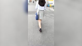 汚された満員電車の聖域。暴れる陰茎が挿入されアヘりながら唖然とする制服K jav jvip