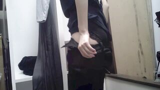 ★特別価格★【試着室着替え】 原宿系巨乳ギャルを隠し撮り ！！ドアの隙間からもＴバック尻が丸見え！！ voyeur jp (4)
