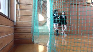 【パン撮記42】2人収録！体育館の制服女子！激ミニで超えちおぱんつ！お尻丸出しのがっつりパンチラ voyeur jp