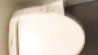 ホテルのトイレから実況中継 jvip 01