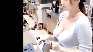 【本日限定】SNSで話題の自撮り女子・豪華特盛データパック【動画２５００本画像８５００枚２５ギガ】 jvip 001 (675)