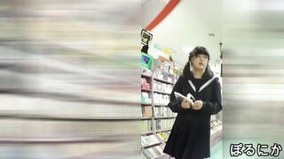 かわいいセーラー服ちゃんの白地にゼブラ柄なパンツを拝見(No.73） jvip