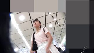 パンチラ小人目線☆☆（pato491)［電車編] jvip