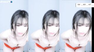 【収録333人】これがTIKTOKのエロ版！マン見せ腰振り変態ダンスで黒歴史量産！ jvip 01