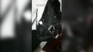 【悲鳴・叫び２名❤】JKちゃんに路上お触り❤ スカートの中を堪能❤ jvip