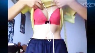 無修正ビデオ通話◇「今日はダメ」と言いながらもこっそりオナニーしてくれた美乳すぎる地味子J○とエロイプ【素人】 jvip