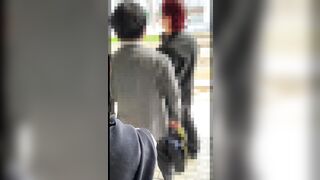 パンストずらし手マンにじっと耐え続けてホームをダッシュで逃げるニットワンピOL voyeur jp
