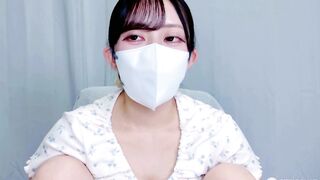 【04-25配信分】清楚系なのに剛毛ギャップ！色白美顔美女が見せつけ潮吹きオナニー - jvip 02