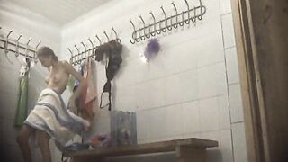Locker Room VoyeurBank 05 jvip 120526 01