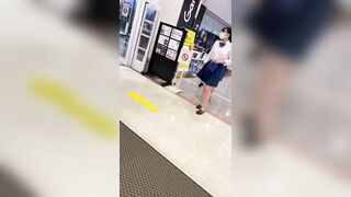 ３人のJK風の逆さパンチラ動画　２３７ voyeur jp 01-130526