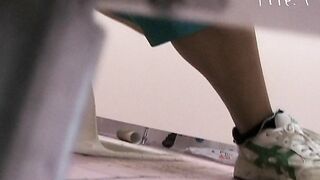 マ○コ丸見え！！第二体育館潜入撮 7 – 9 voyeur jp 150526 01