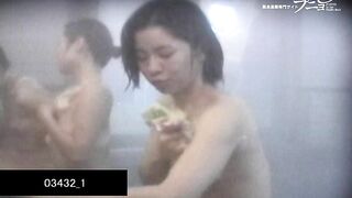 026punyo 若い娘が集まるお風呂01-06 voyeur jp 160526 02