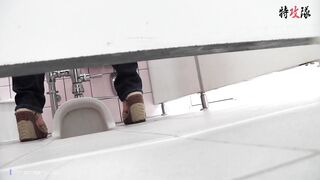 幻 103 マメ丸見え!!3人連続長い足大開脚した瞬間 voyeur jp 160526