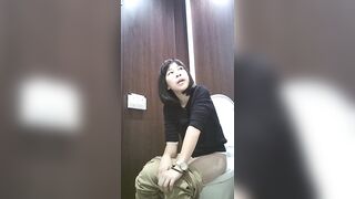 Super Cute！女子トイレ ② voyeur jp 170526