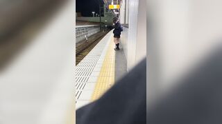 無防備すぎん？！丸出しJK2組の生パン様御光臨 voyeur jp 170526