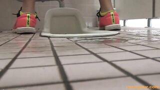 無修正 和式 忍び込みトイレ盗撮 voyeur jp 170526