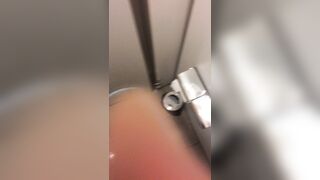 Sレベルのトイレ voyeur jp 170526 02