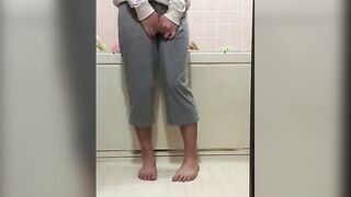 おしっこお漏らし＆牛乳浣腸お漏らし voyeur jp 170526