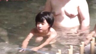 昼間の露天風呂（S) voyeur jp 180526