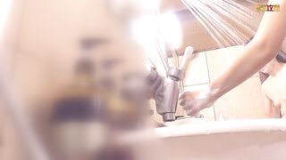 肌から乳首まで透き通るJ● 【神降臨 Vol.129】 voyeur jp 180526