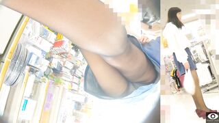 色気漂う黒ストミニkちゃん-満面の笑みと自慢の白パンチラ voyeur jp 01-200526