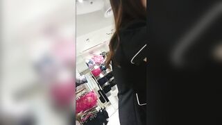 生パン-谷間の最強コラボ-ランジェリーショップのエロ店員さん-ミニスカショップ店員撮り２８ voyeur jp 01-240526