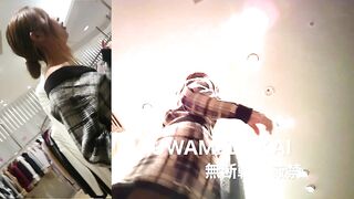 生脚にごくりwお色気ムンムンでお仕事するミニスカ店員さんのパンティの色はww voyeur jp 01-240526