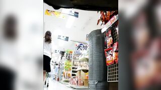r40bf-vol97-フェロモン出しまくり過ぎ-お仕事帰りのol-若奥様のスィートな花園 voyeur jp 02-250526