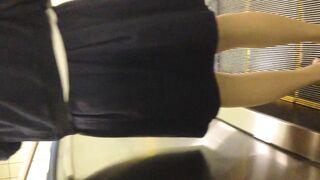 完 上品マダムのパンティ連続盗撮8days 2 allスカートめくり編 final voyeur jp 01