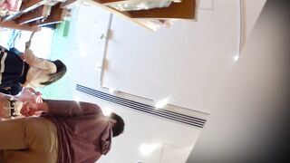 新フルhd高画質パンチラ逆さ撮り052 多人数オムニバスプレミアム voyeur jp