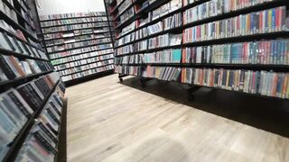 ダックス作品6 制服女子の棚下 白いのハミ出てる voyeur jp