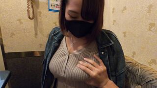 乳揉み動画 て〇ちむ似の巨乳美女のおっぱいを揉みまくる voyeur jp