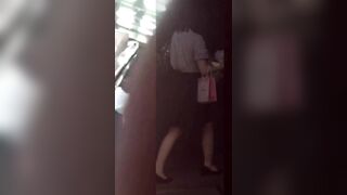 逆さ撮りの瞬間24 顔出し お嬢様 等５人セット 女子大生 ol フラッシュ撮影 エスカレーター voyeur jp